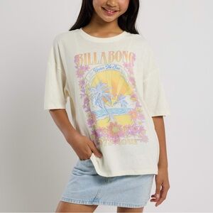 NWT Billabong Girls' Surf Tour T-Shirt in Salt Crystal, Size S